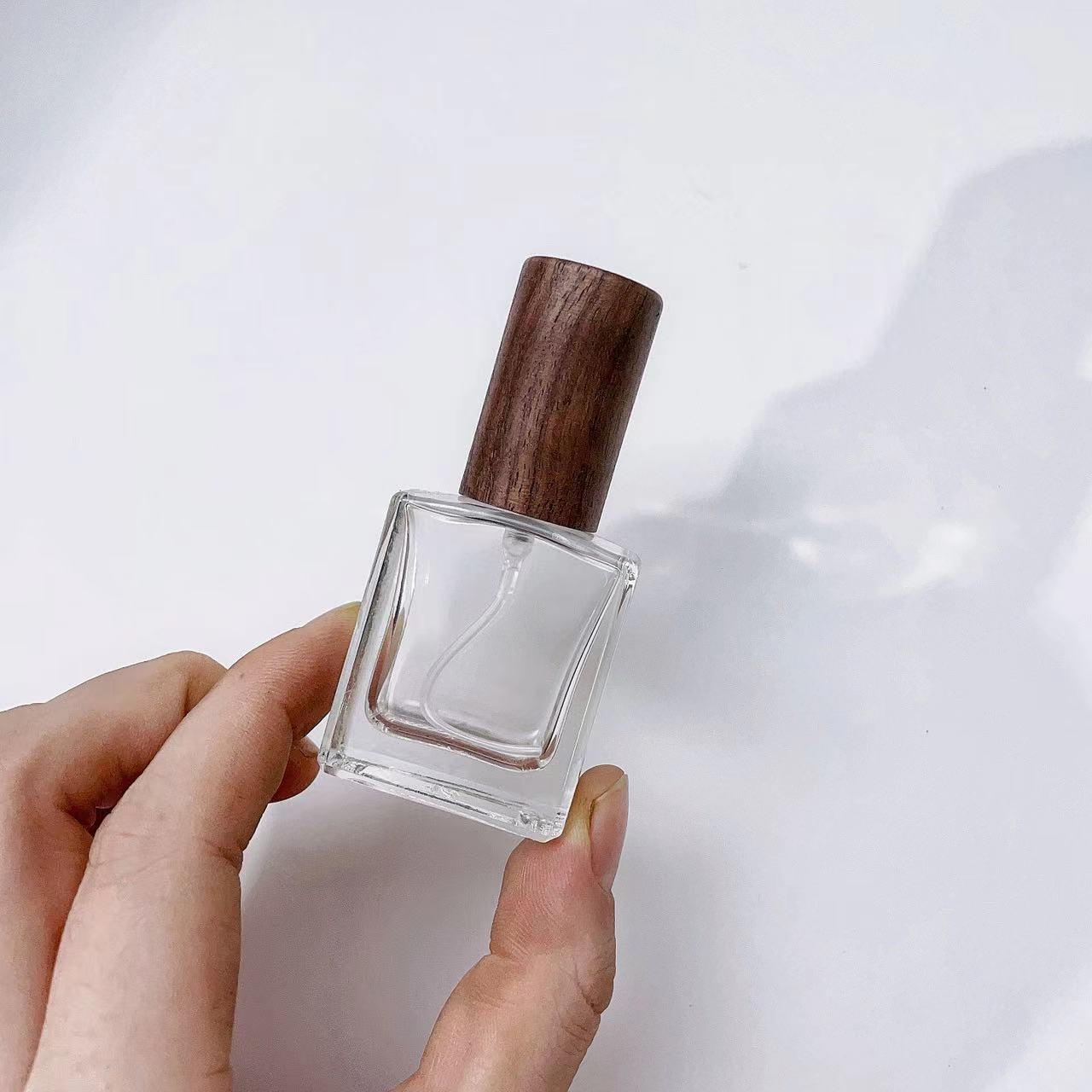 10ml Transparent Thick Glass P - Perfume Fragrance Book recension och pris