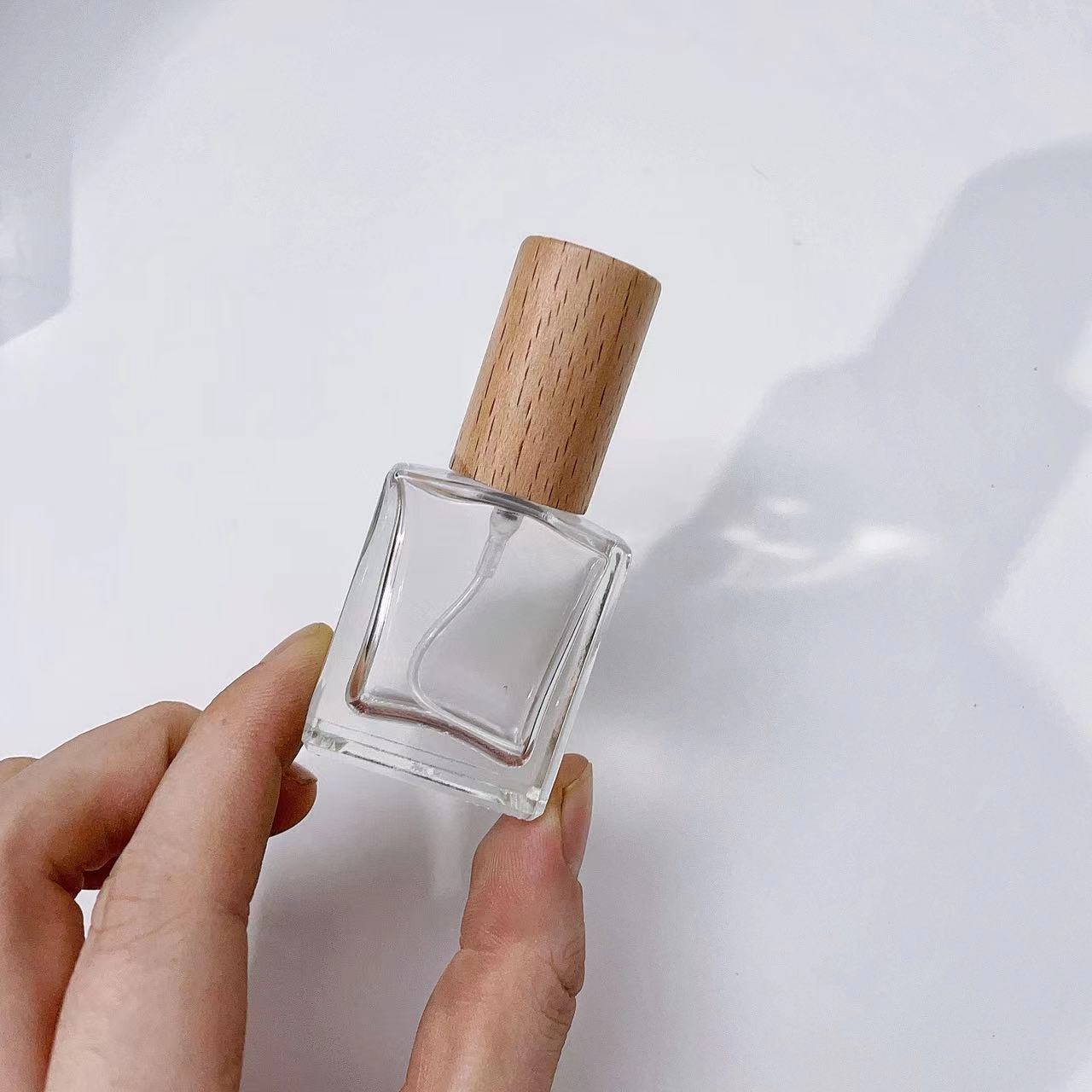 10ml Transparent Thick Glass P - Perfume Fragrance Book recension och pris
